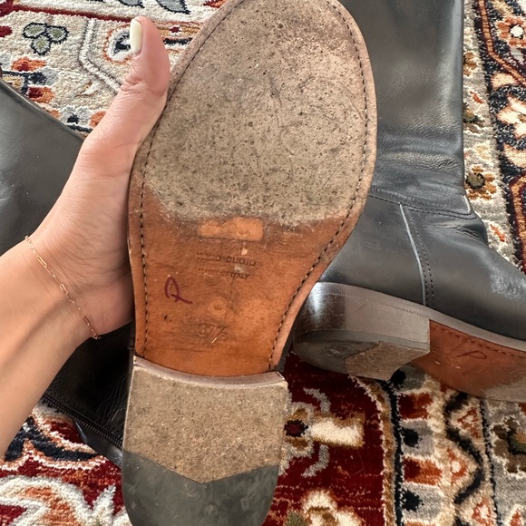 Black Leather Riding Boots - Picture 4 of 7